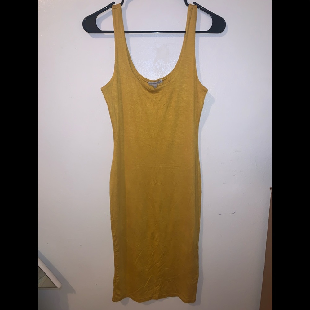 💙 Mustard Midi Dress